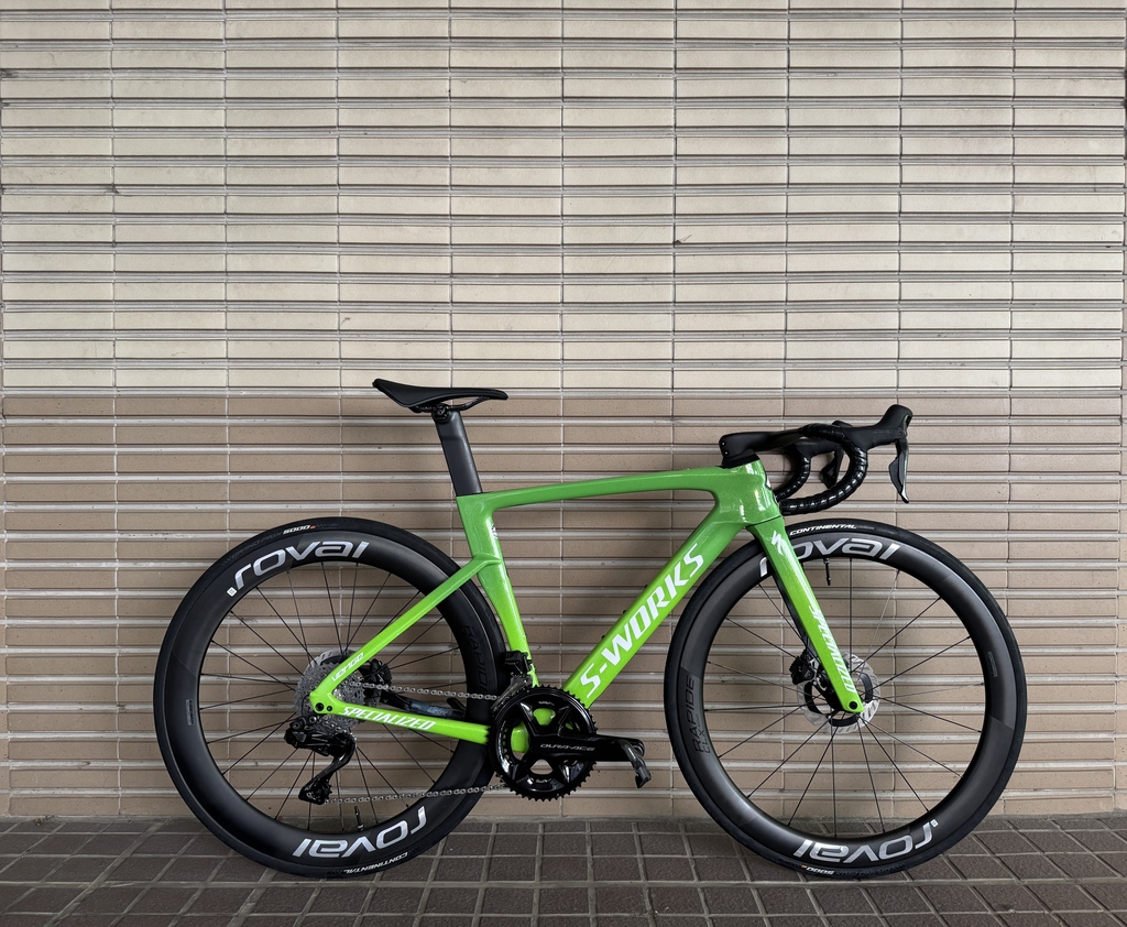 SAGAN-02.JPG