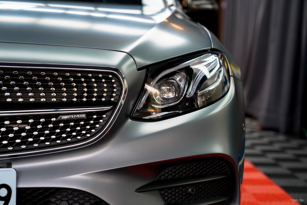 Mercedes-Benz W213