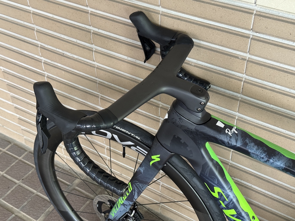 SAGAN-03.JPG