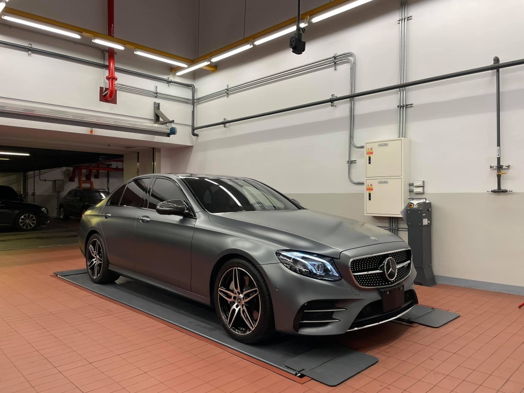 Mercedes-Benz W213